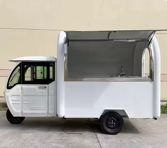 Fast Food With Snacks - Rimorchio Mobile per Cucina Completamente Attrezzato